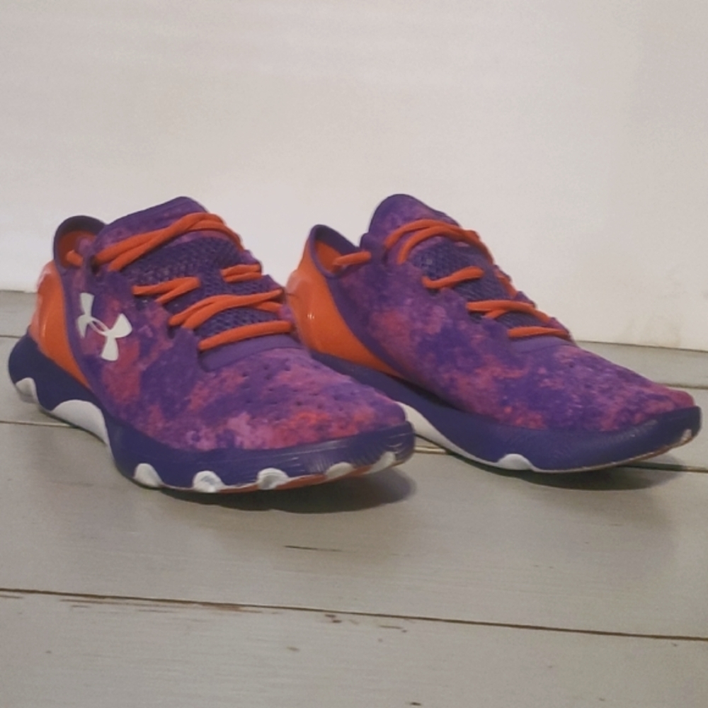 Under Armour Speed Form  Purple/ Orange Athletic Shoes. Sz 7Y. Ladies 8.5